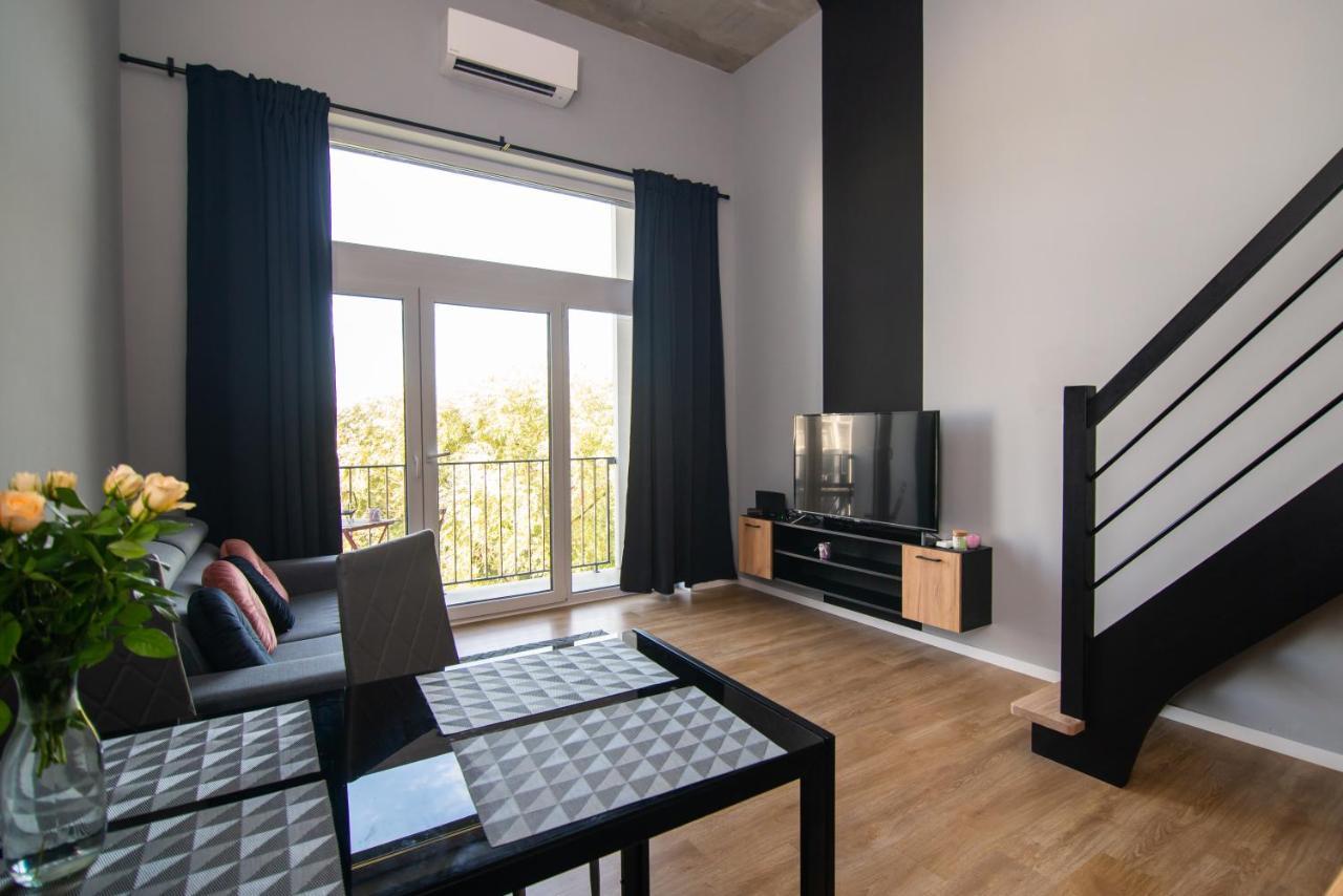 Studia Przy Lotnisku Od Wroclawapartament-Pl Exteriér fotografie