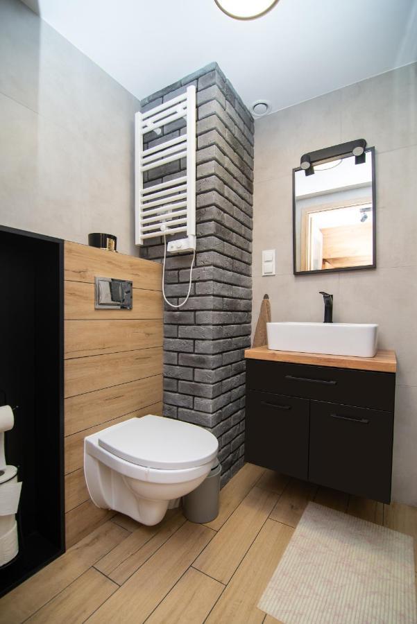 Studia Przy Lotnisku Od Wroclawapartament-Pl Exteriér fotografie